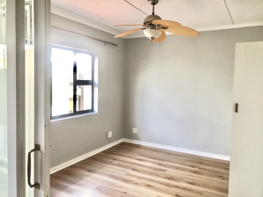 3 Bedroom Property for Sale in Westcliff Western Cape
